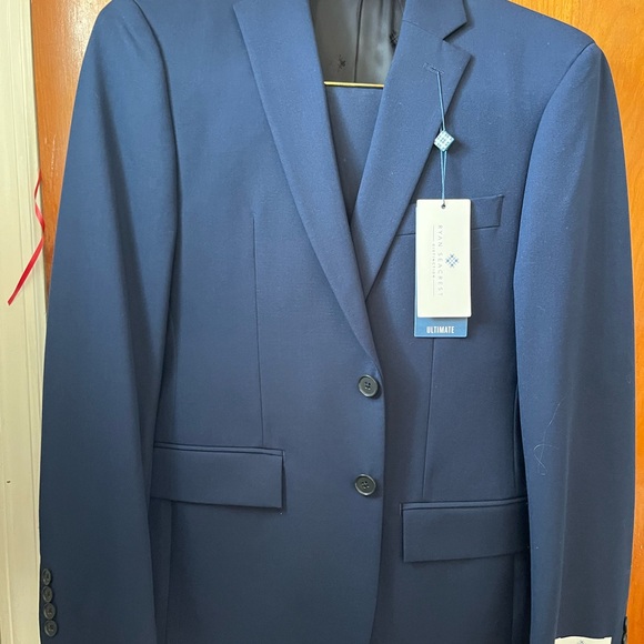 Navy Blue Men's Suit Jacket by Perry Ellis - Picture 1 of 12